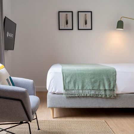 Suites Maestranza Santas Patronas - Penthouse With Jacuzzi And Parking Seville Ngoại thất bức ảnh
